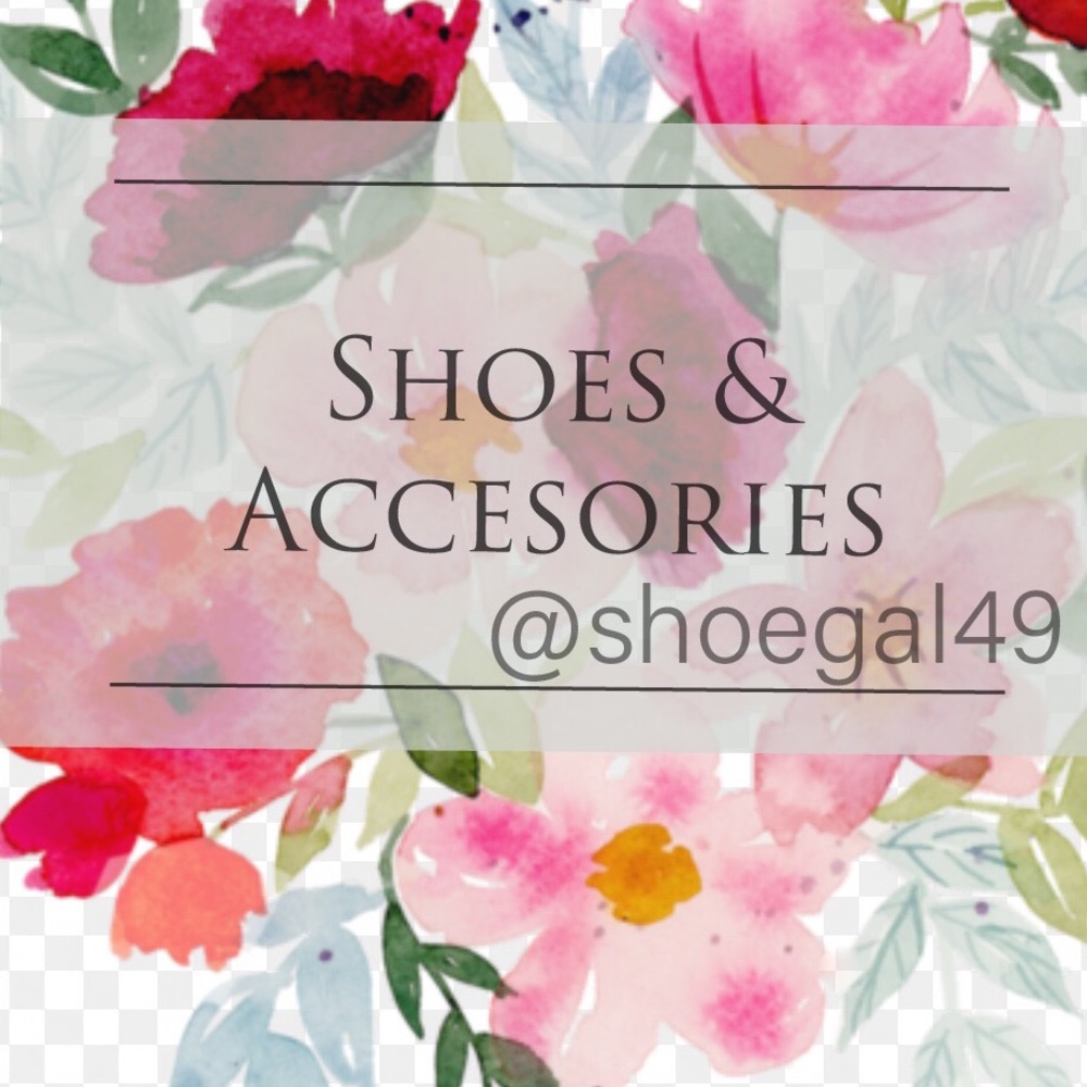 SHOES & ACCESORIES